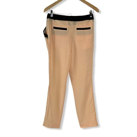 VERO Moda Lightweight Pants - Picture 2 of 8